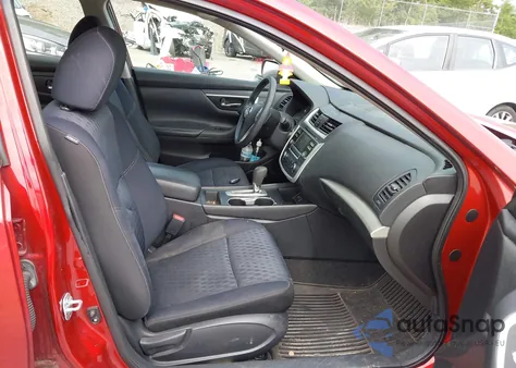 2016 Nissan Altima 2.5 S z USA, uszkodzony, nr VIN 1N4AL3AP2GC182338